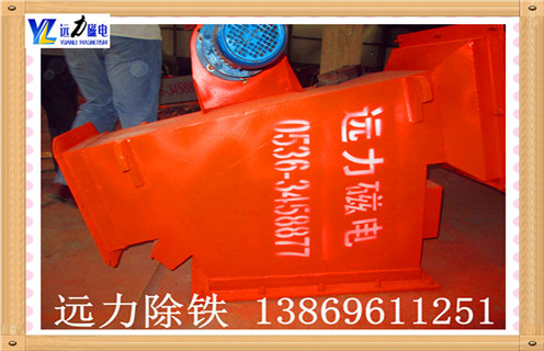 管道除铁器，青海箱式管道除铁器_青海箱式管道除铁器原理内部构造水泥造纸厂_管道除铁器图片